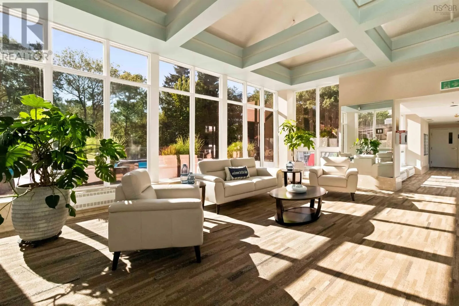 810 30 Brookdale Crescent