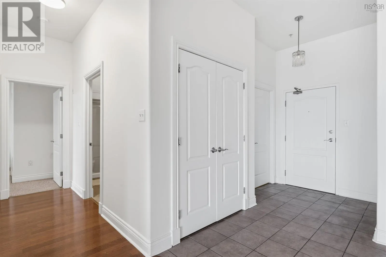 506 94 Bedros Lane