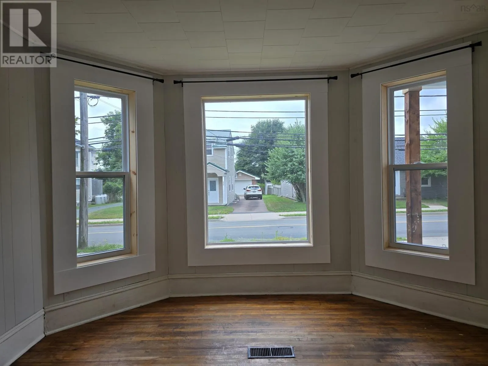 457 Robie Street