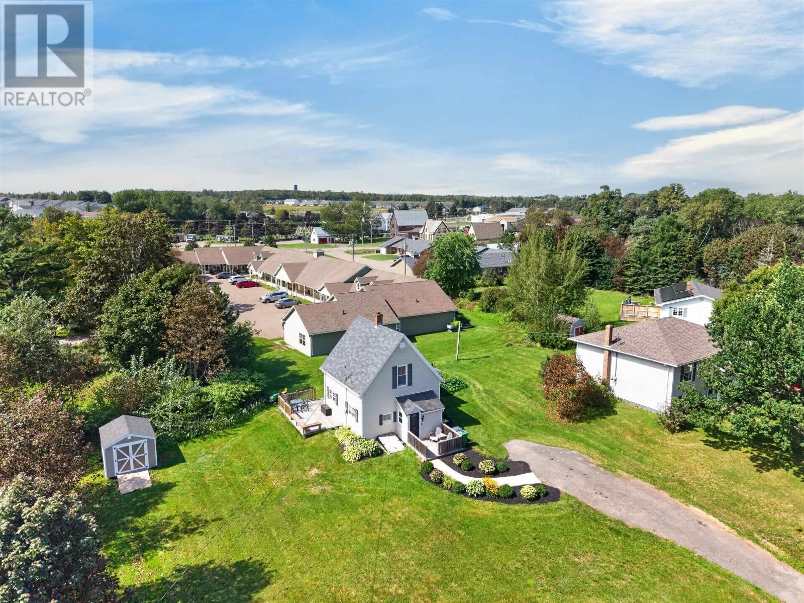 7 MacArthur Drive