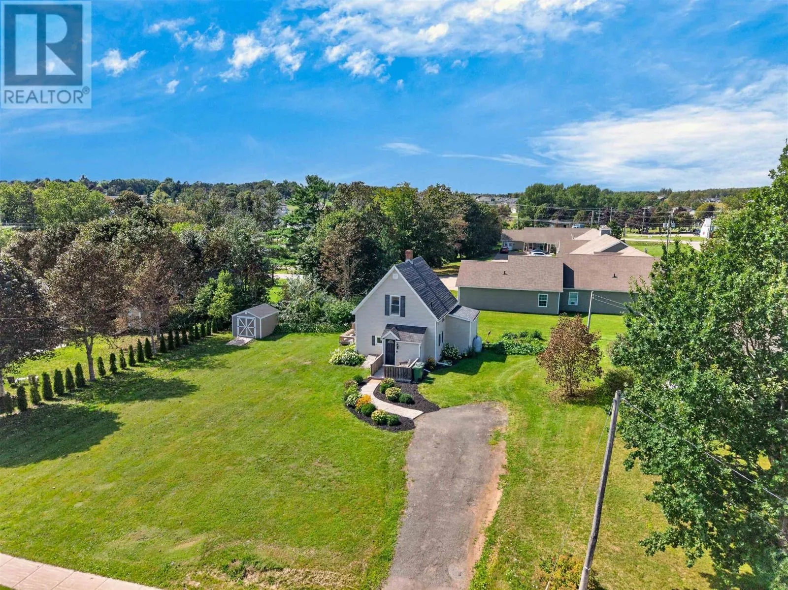 7 MacArthur Drive