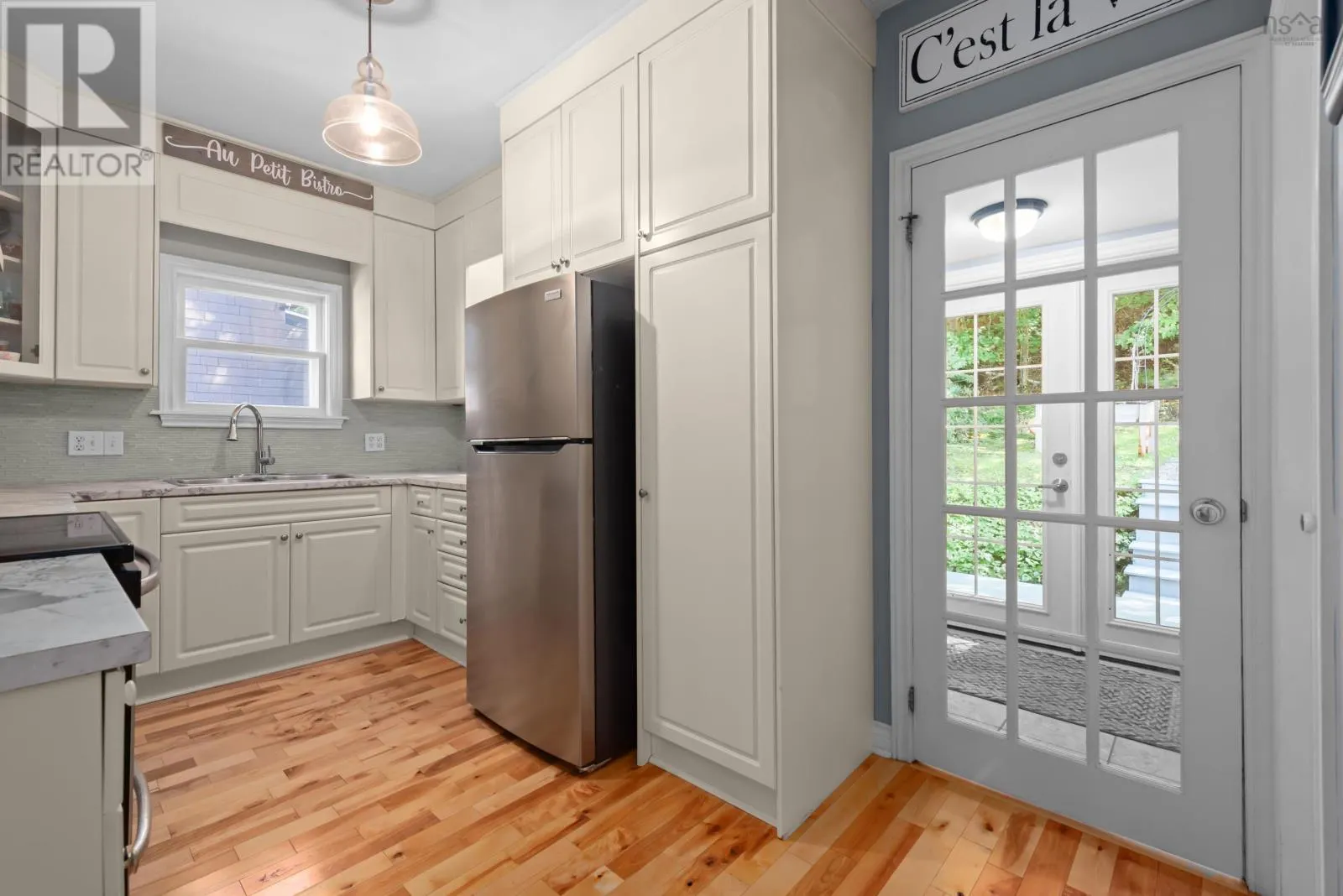 1237 Purcells Cove Road