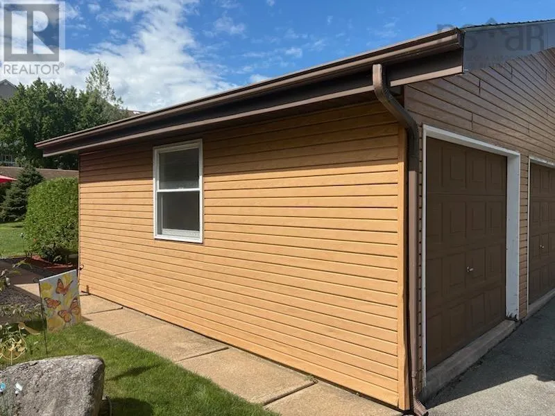 Unit 5 19 Hirtle Drive
