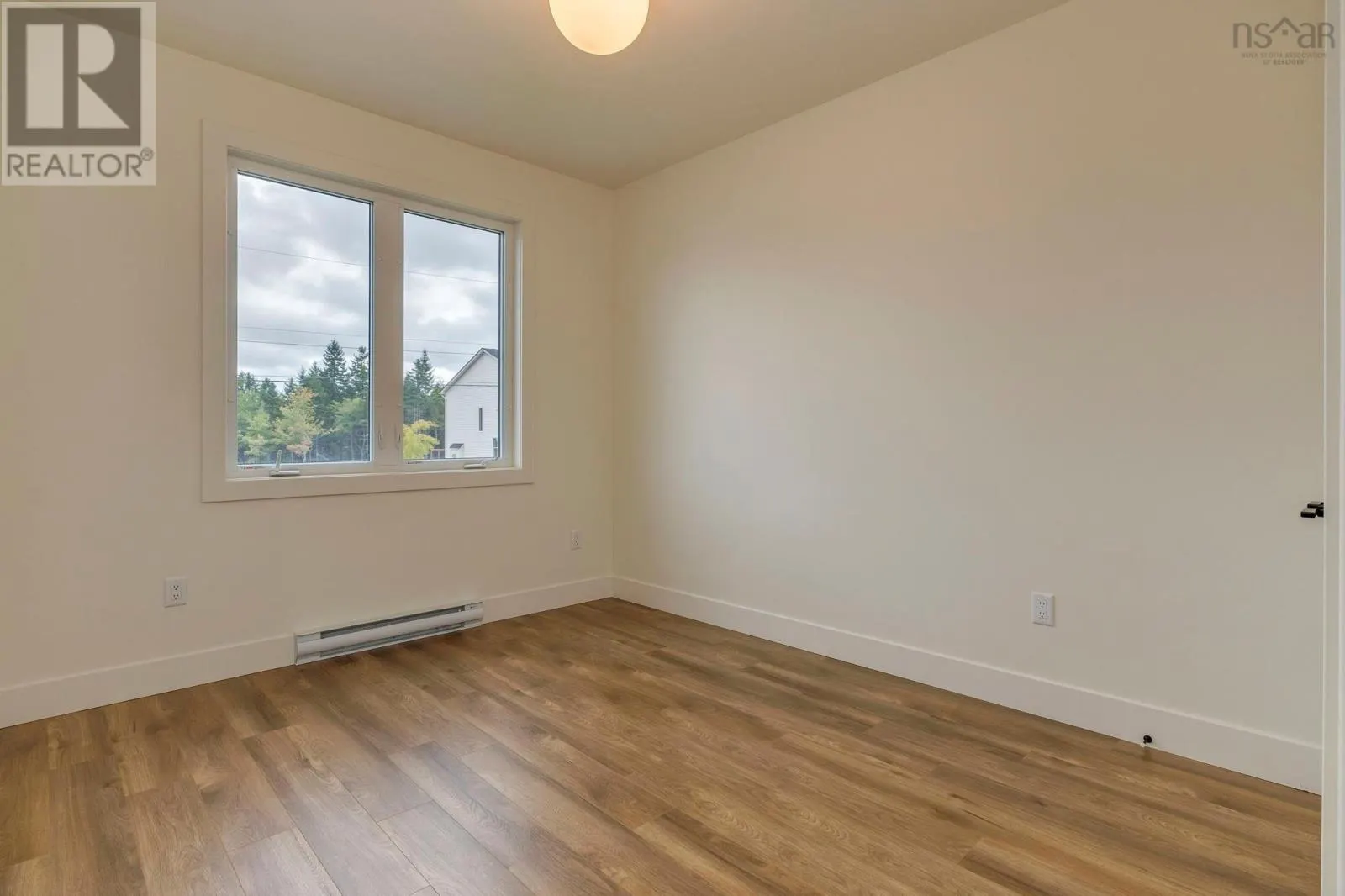 GW-38 73 Gardenia Way