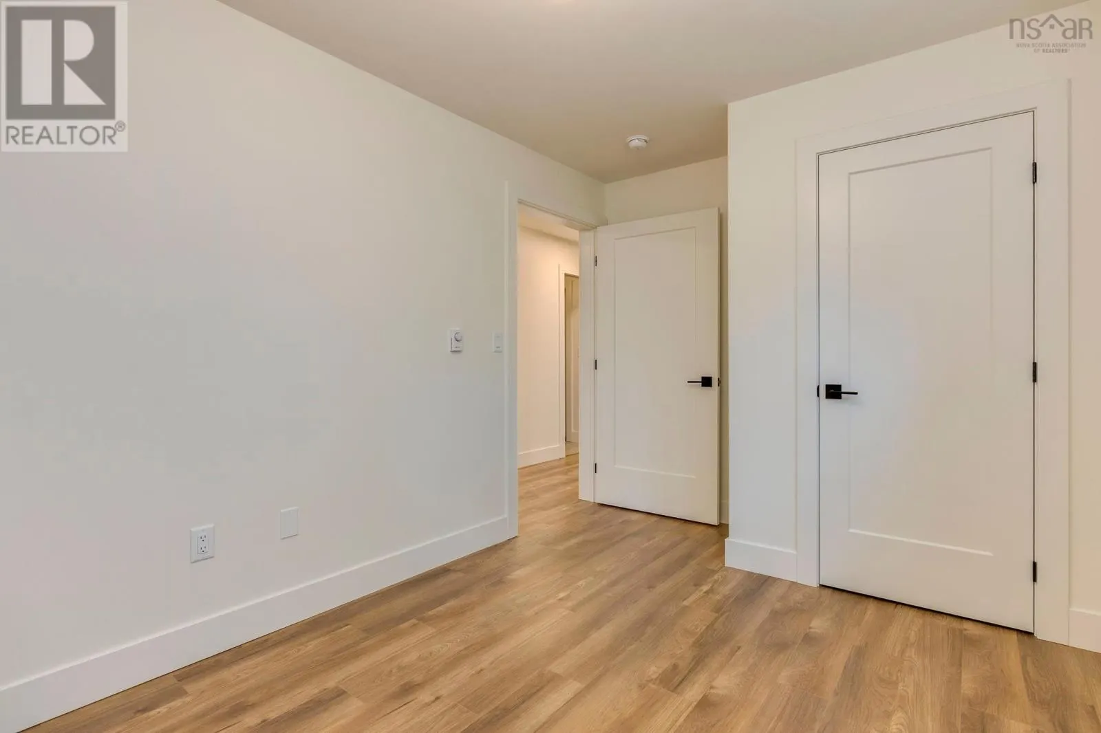 GW-38 73 Gardenia Way