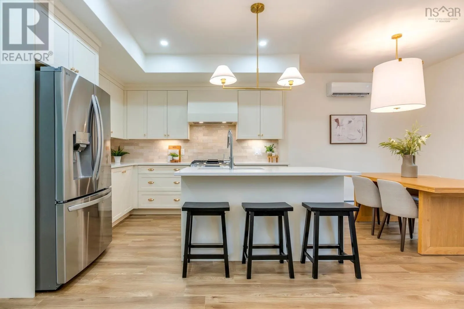GW-38 73 Gardenia Way