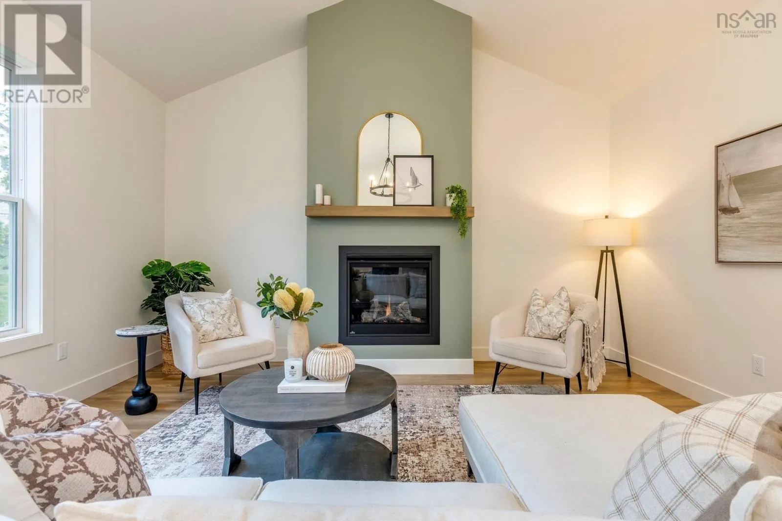 GW-38 73 Gardenia Way