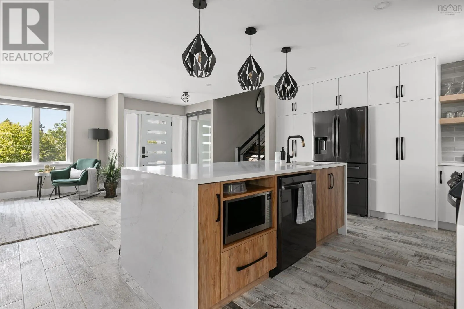 122 Regal Road