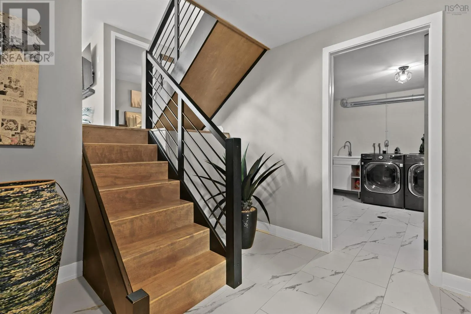 122 Regal Road