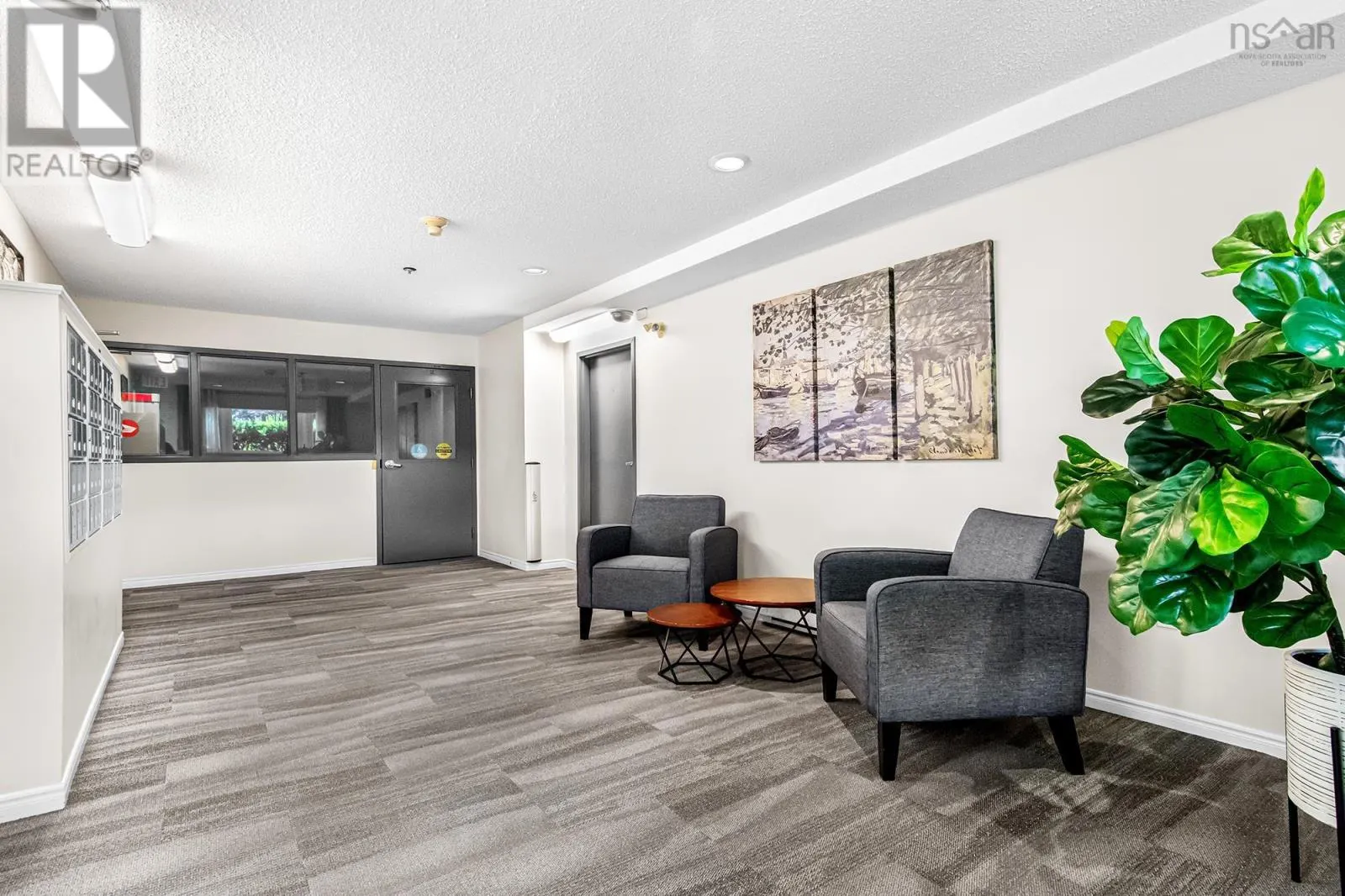 308 93 Kearney Lake Road
