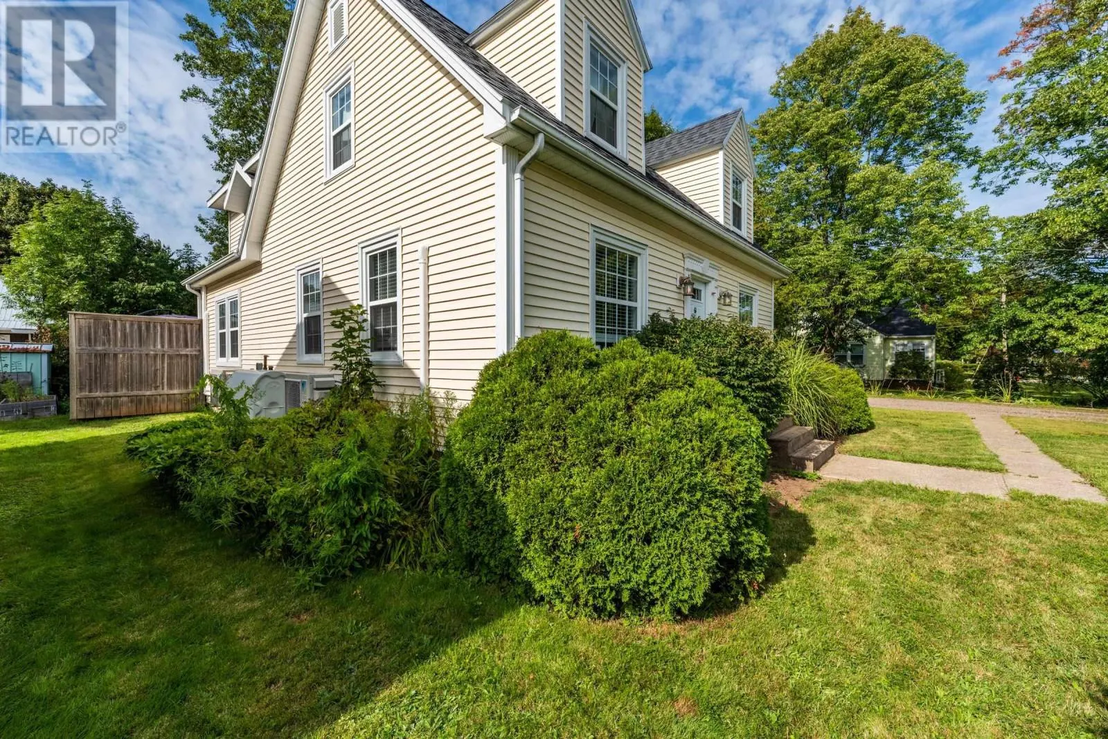 61 Connaught Avenue