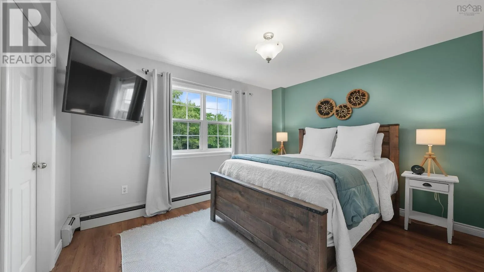 12 Maplewood Drive