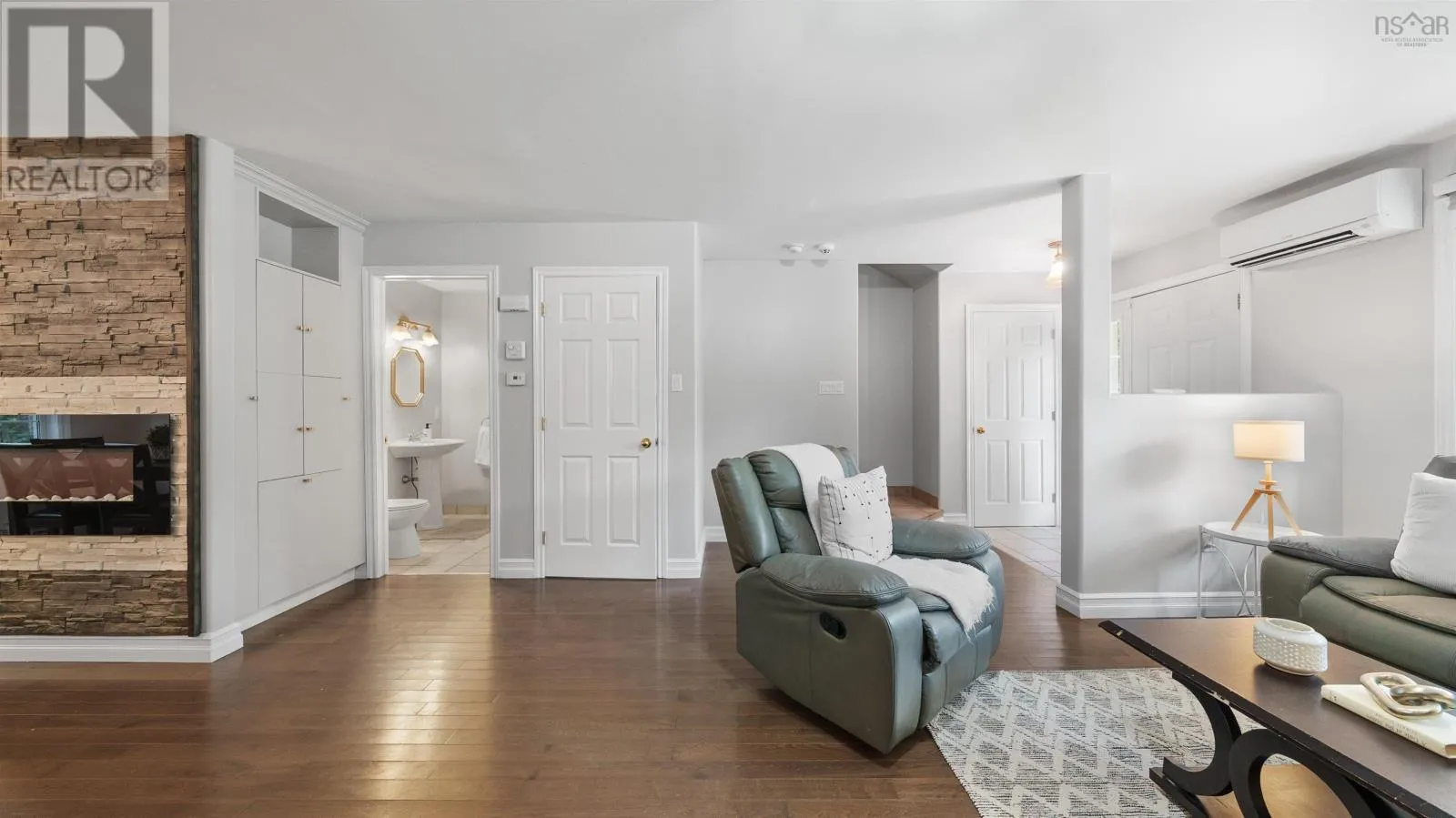12 Maplewood Drive