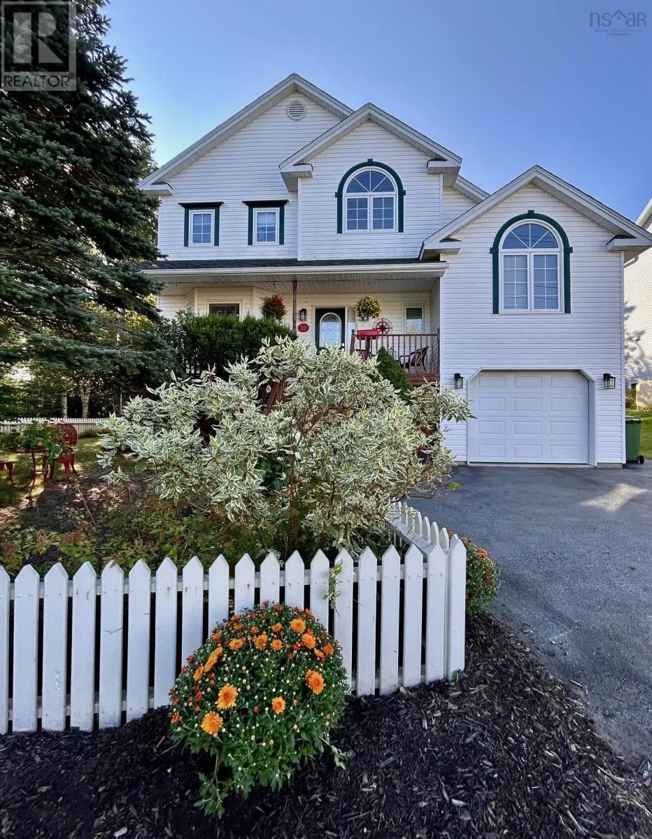 10 Blanchard Crescent