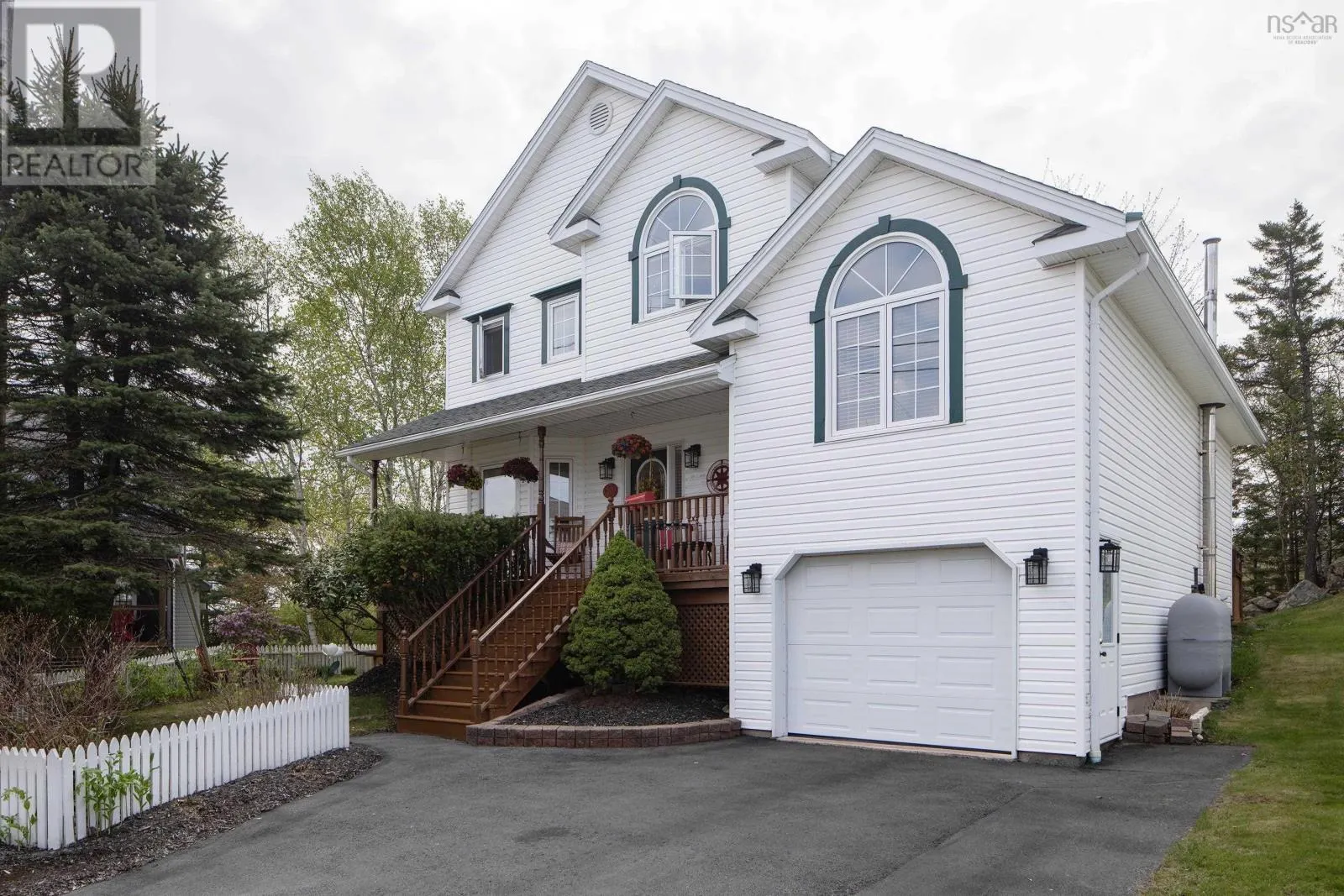 10 Blanchard Crescent