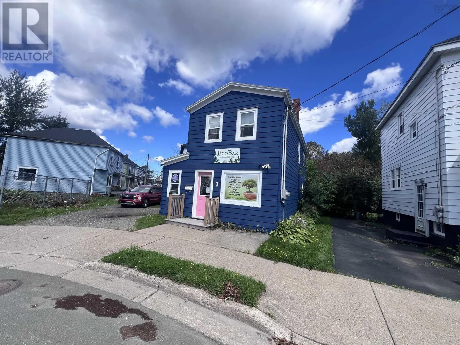 3 Center Street