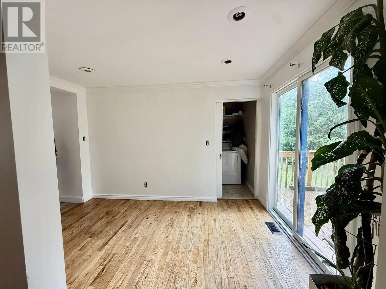 4865 Highway 2