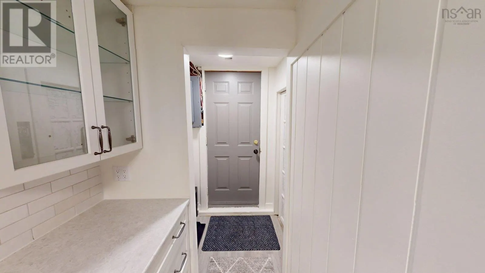 81 Coronation Drive