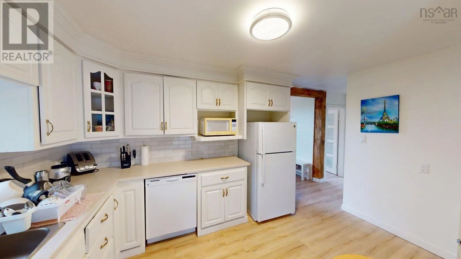 81 Coronation Drive