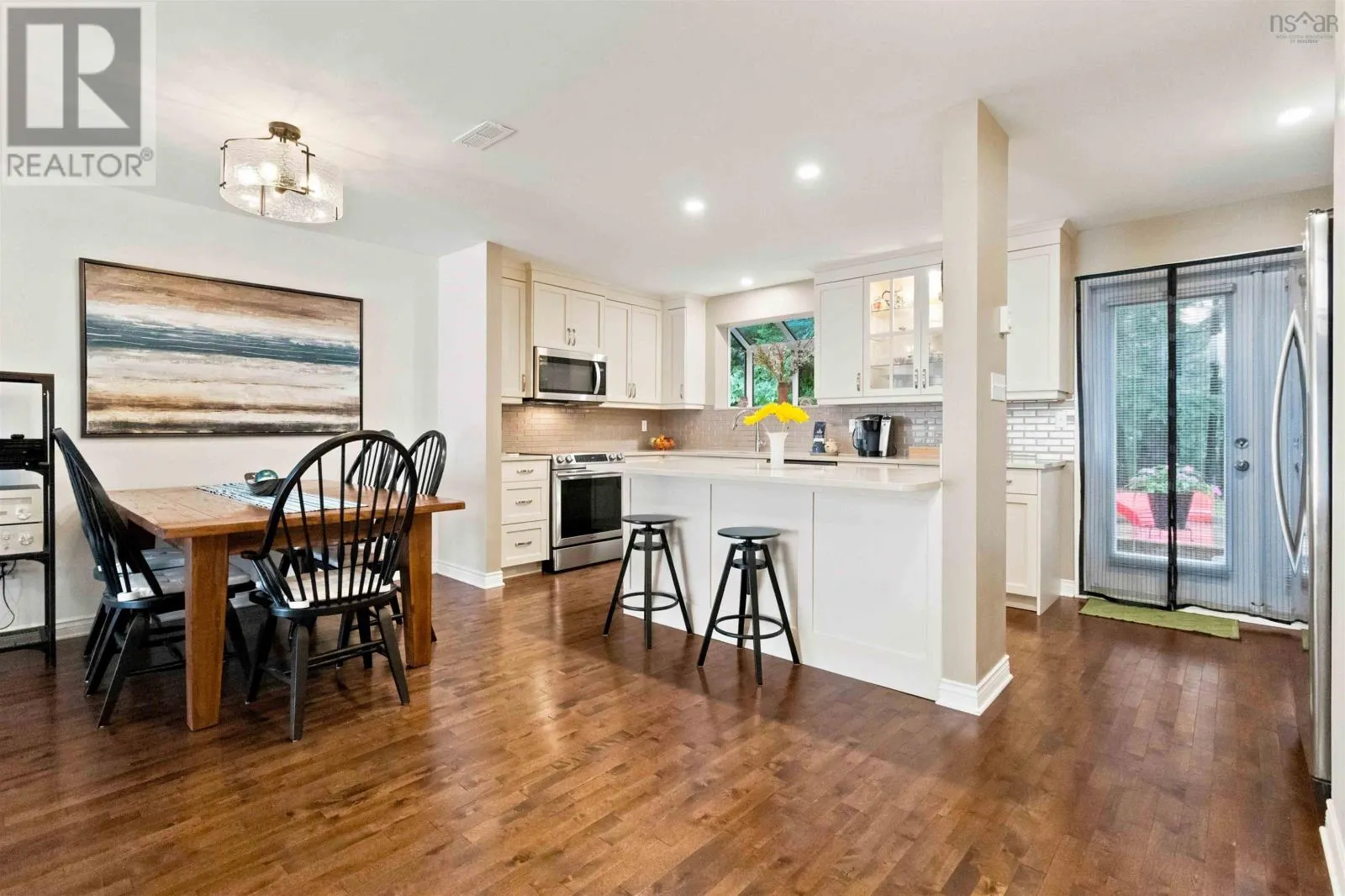 252 Spinnaker Drive