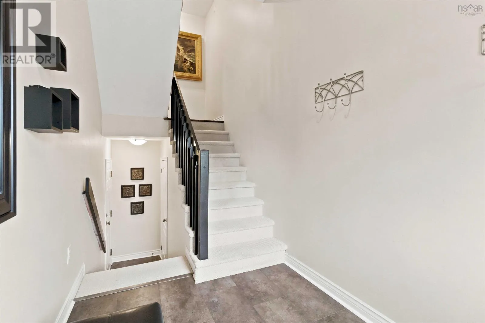 252 Spinnaker Drive