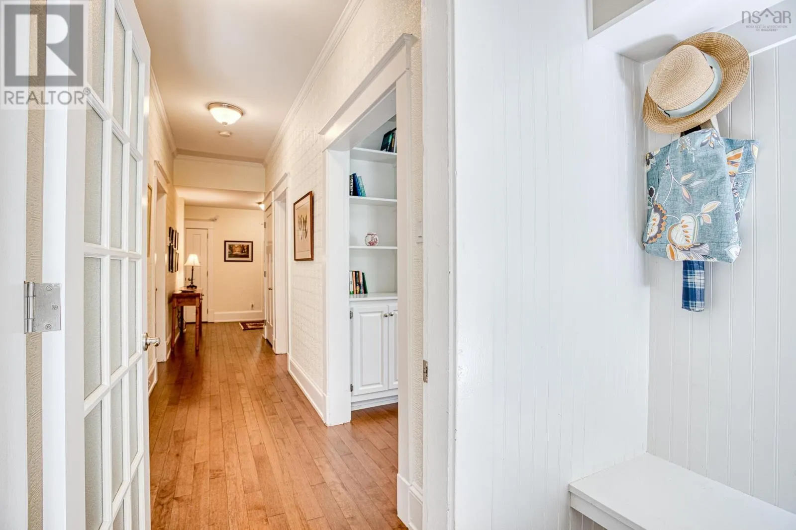 1079 Bellevue Avenue