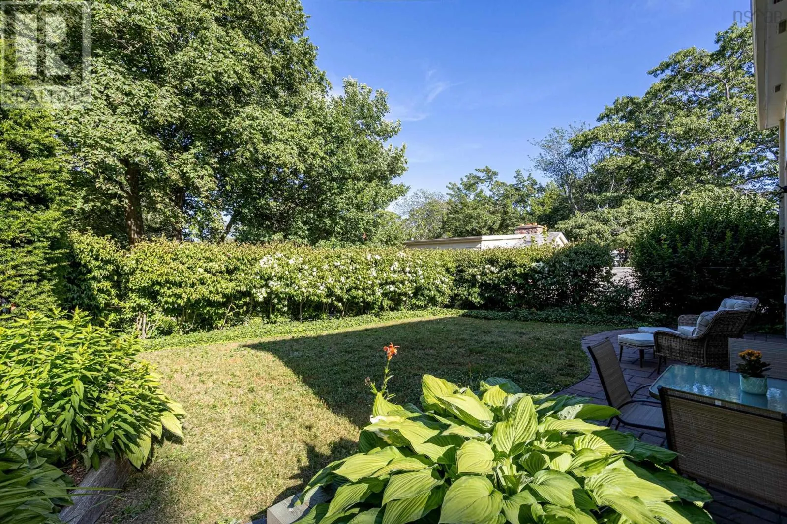 1079 Bellevue Avenue