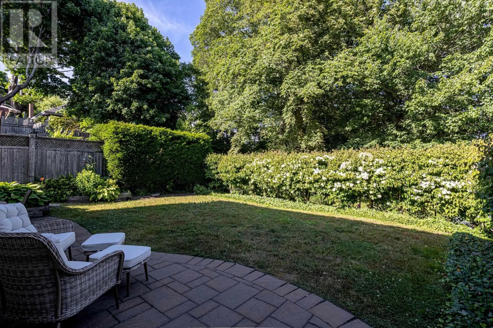 1079 Bellevue Avenue