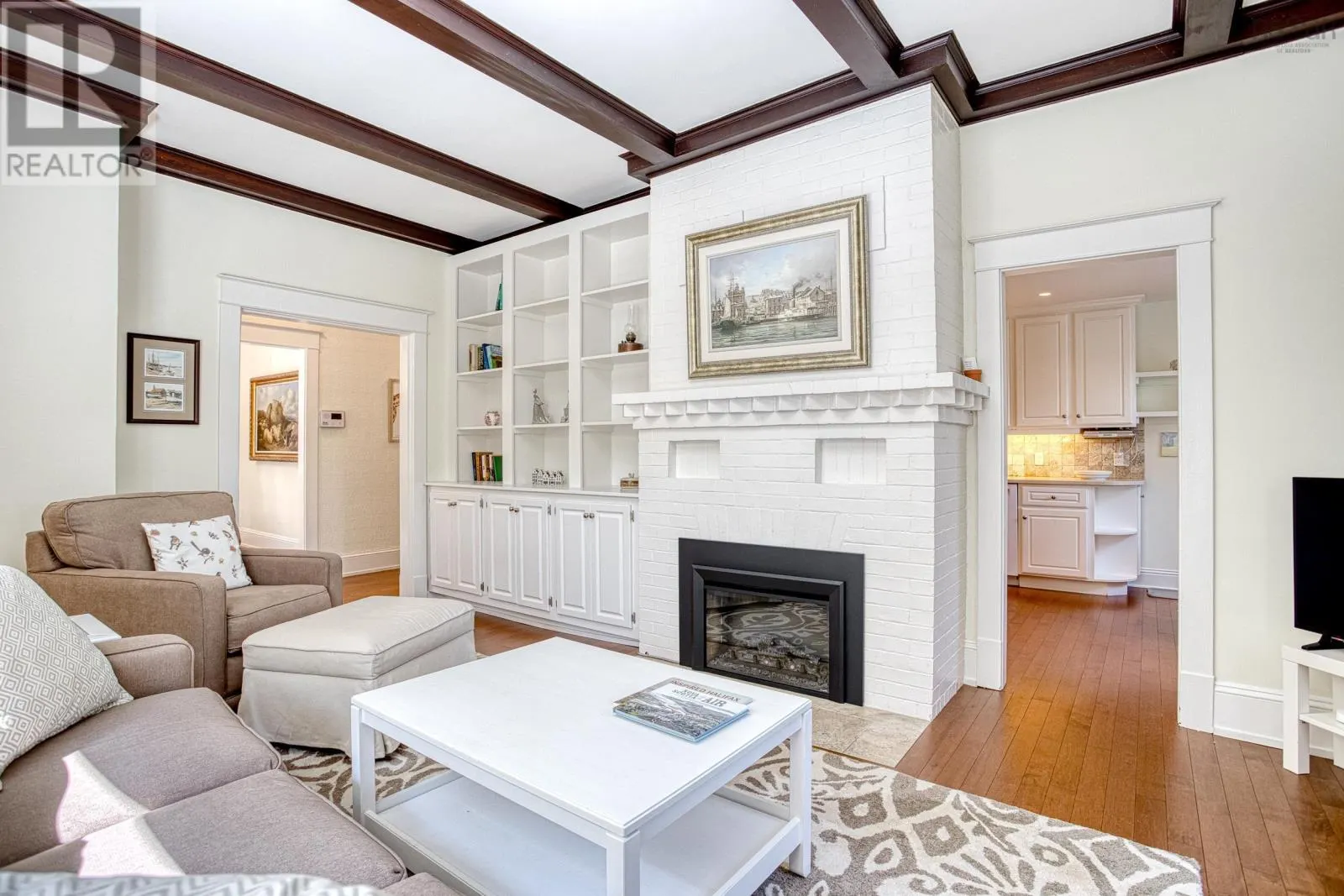 1079 Bellevue Avenue