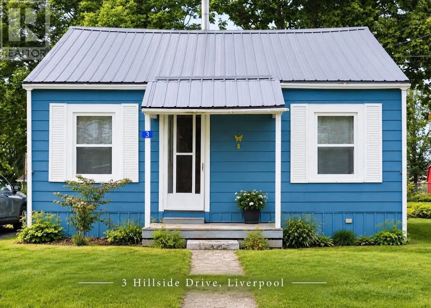 3 Hillside Drive