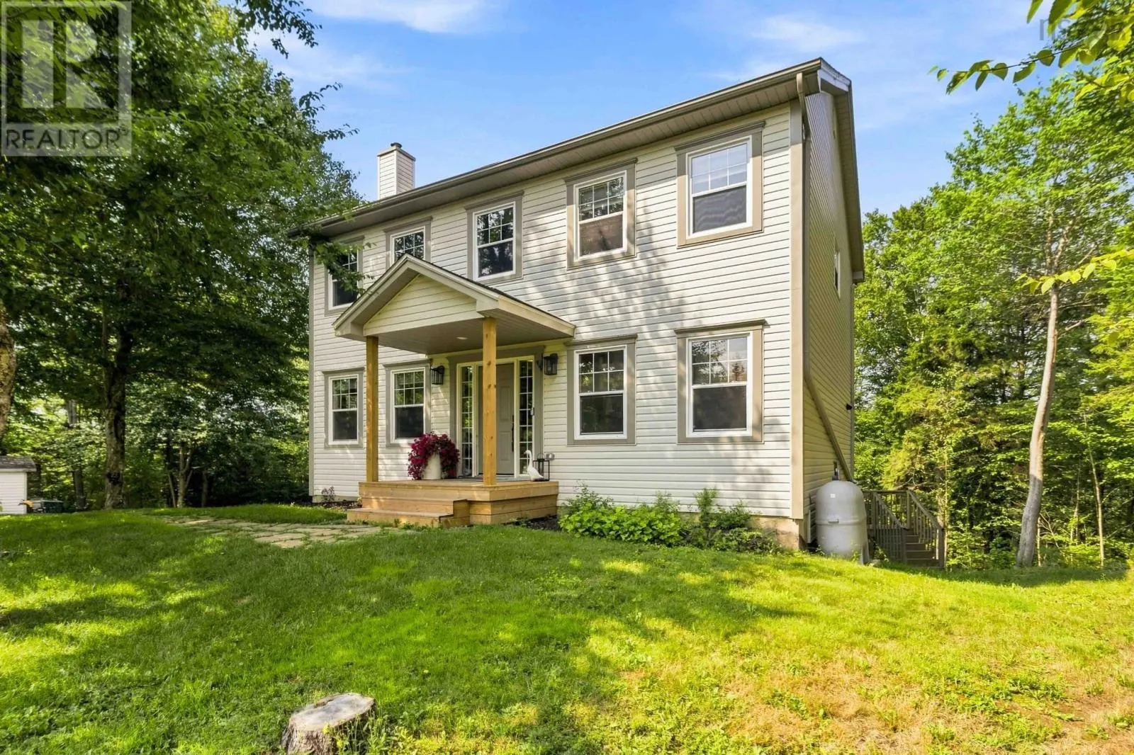 48 Gleneagles Drive