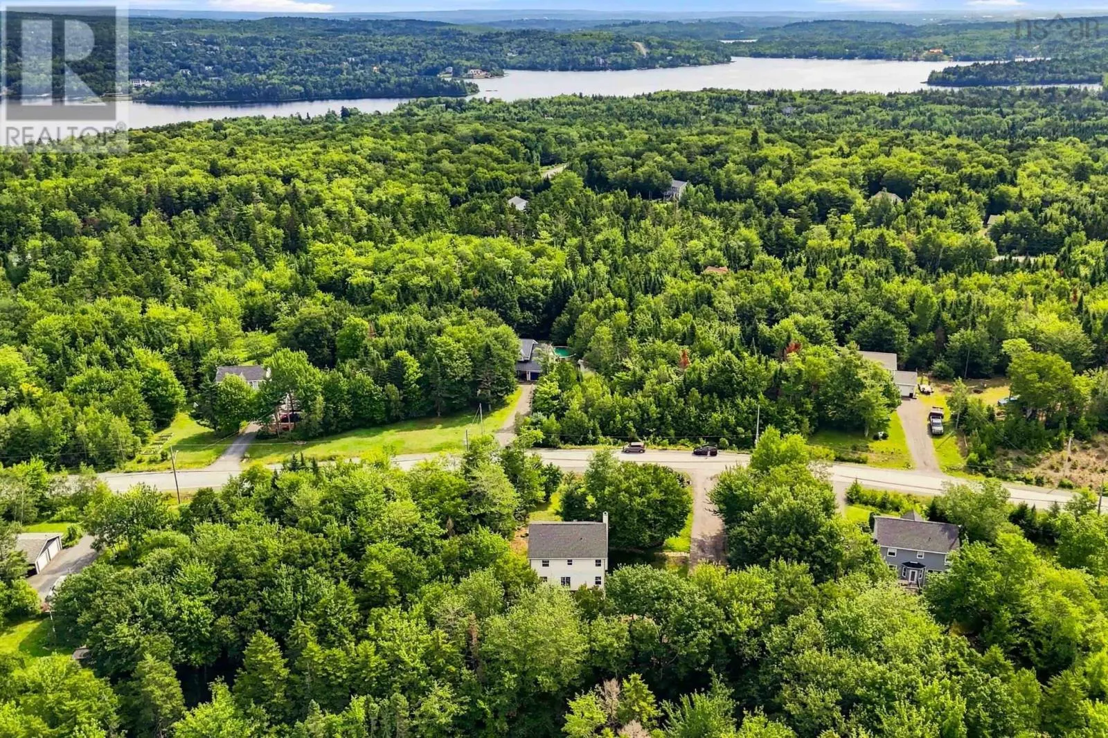 48 Gleneagles Drive