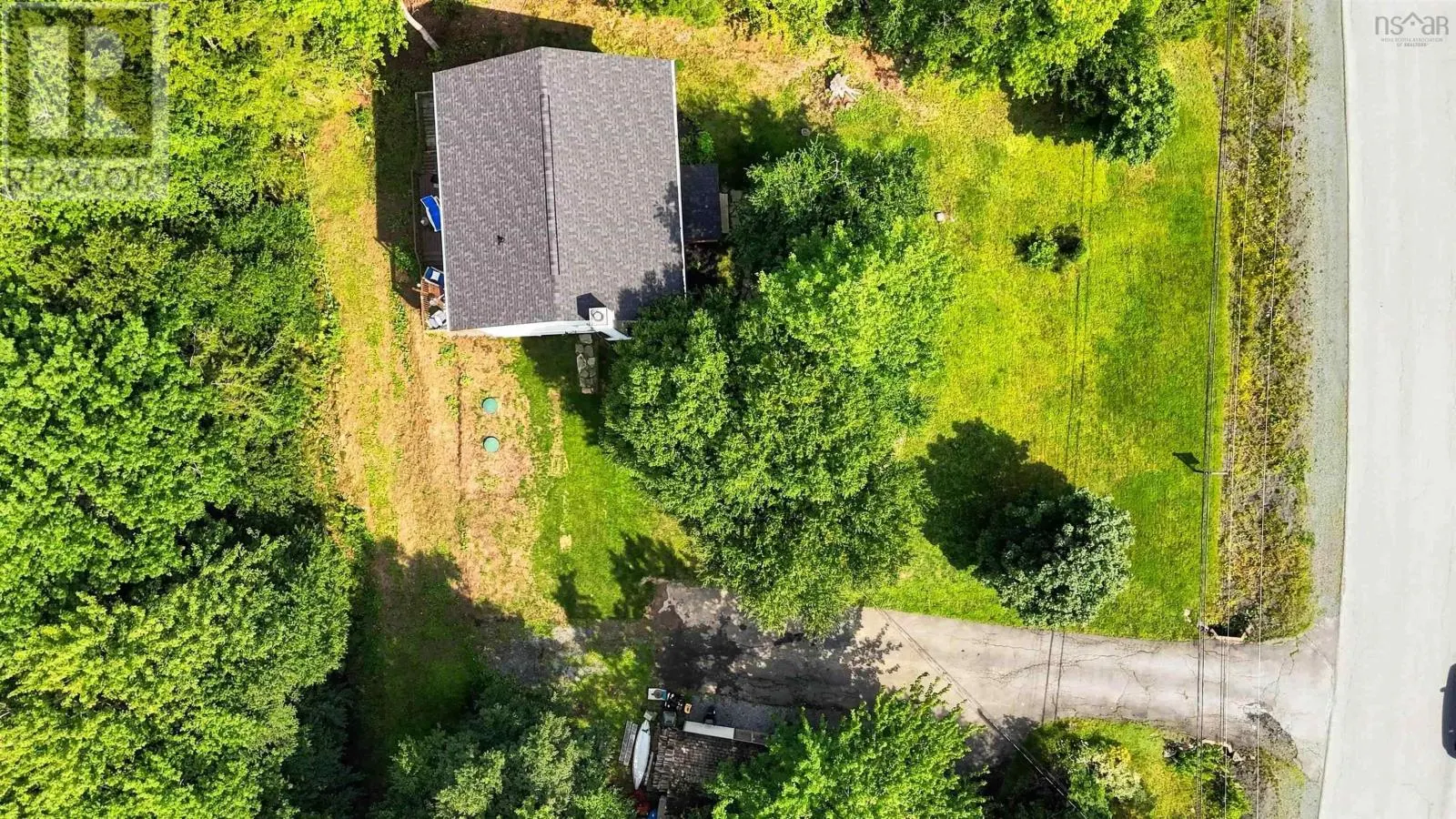48 Gleneagles Drive