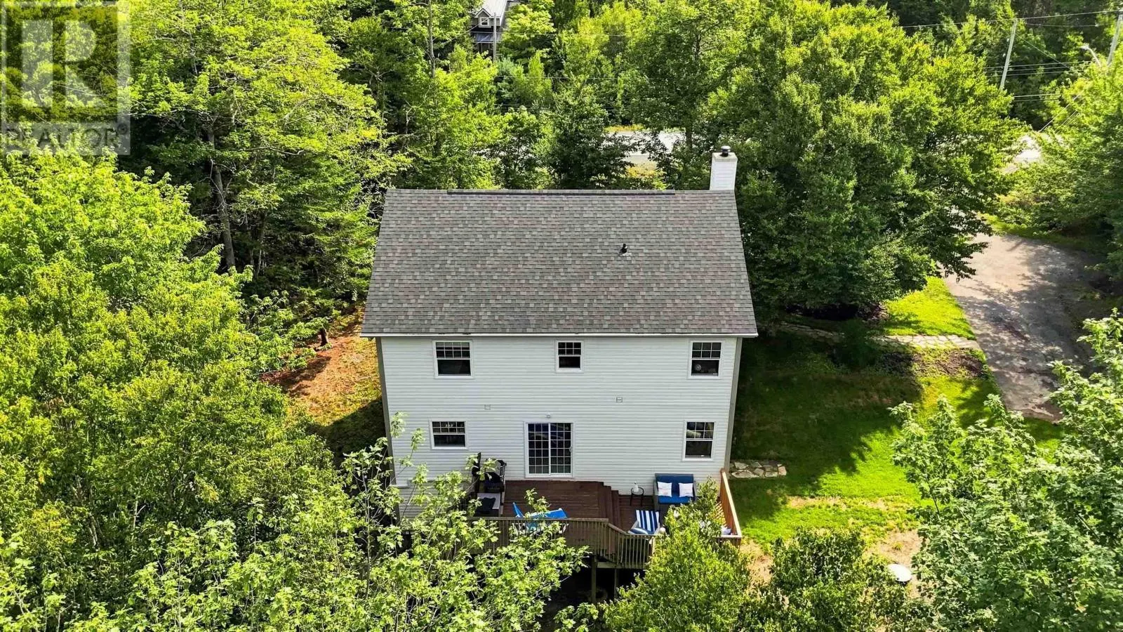 48 Gleneagles Drive