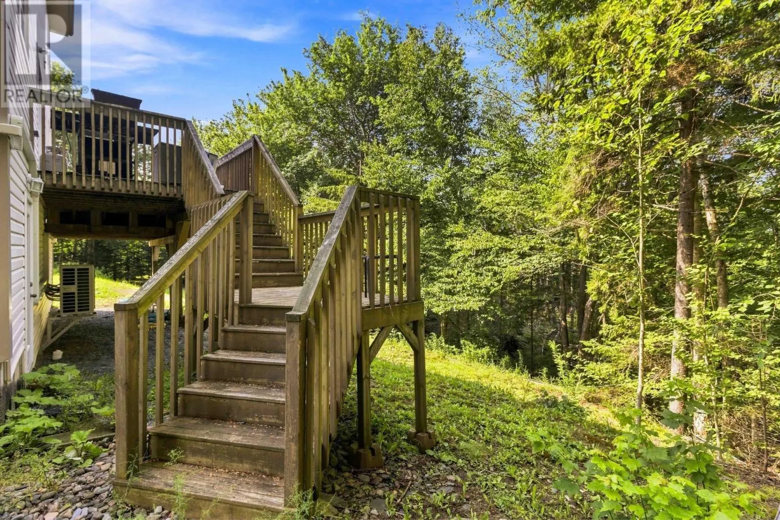 48 Gleneagles Drive