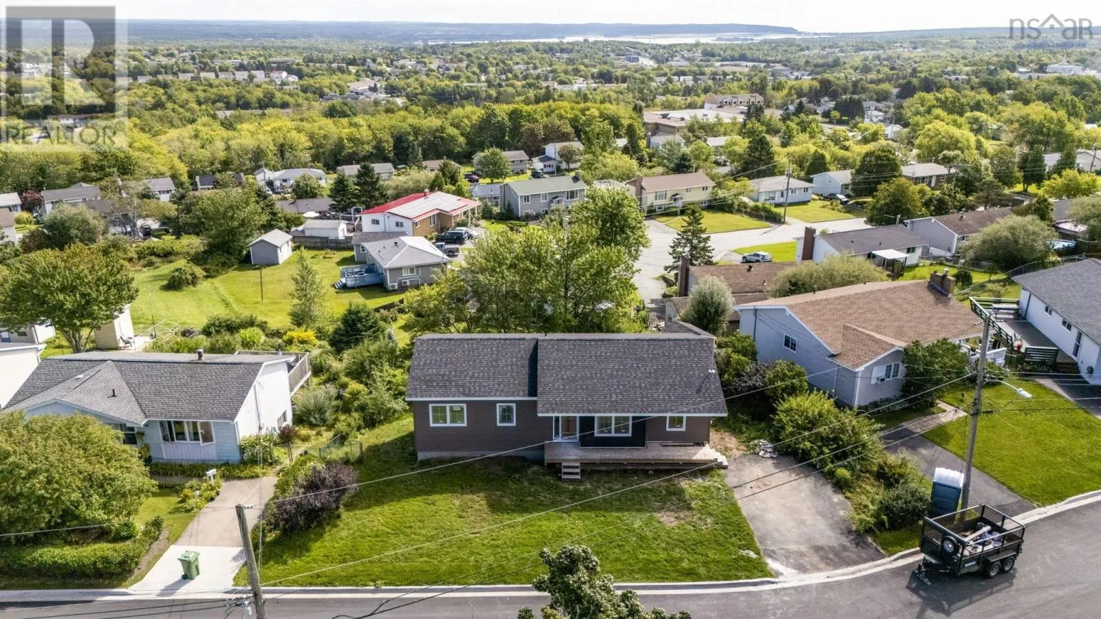 84 Sirius Crescent