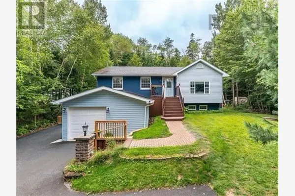 816 Myra Road