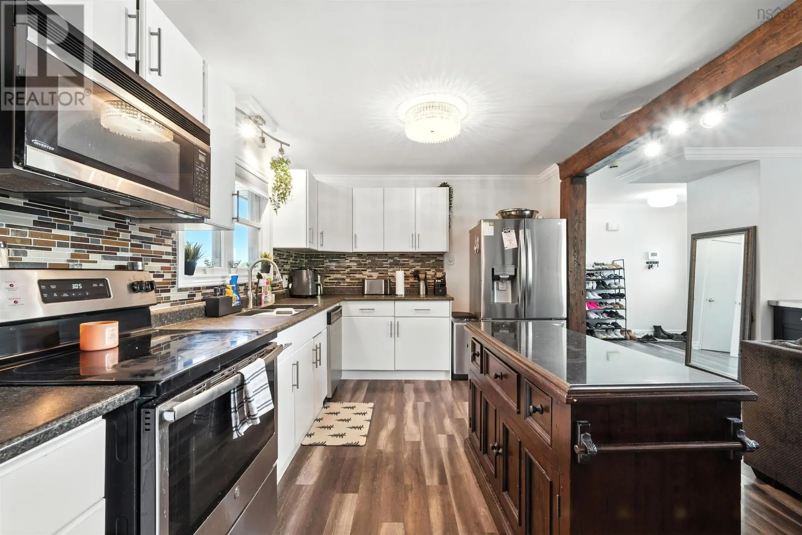 1909 Hammonds Plains Road
