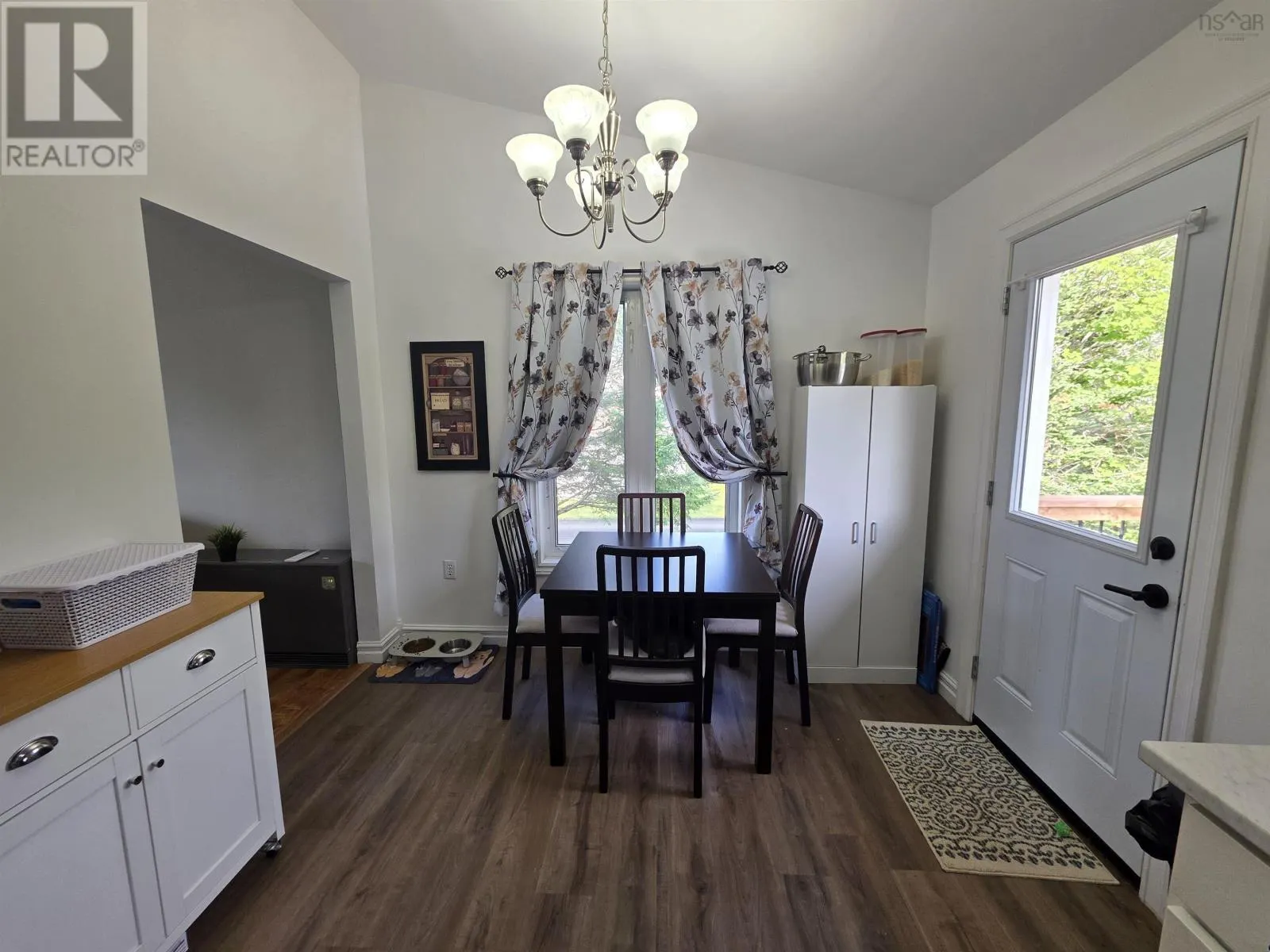 31 CARRIAGE Lane