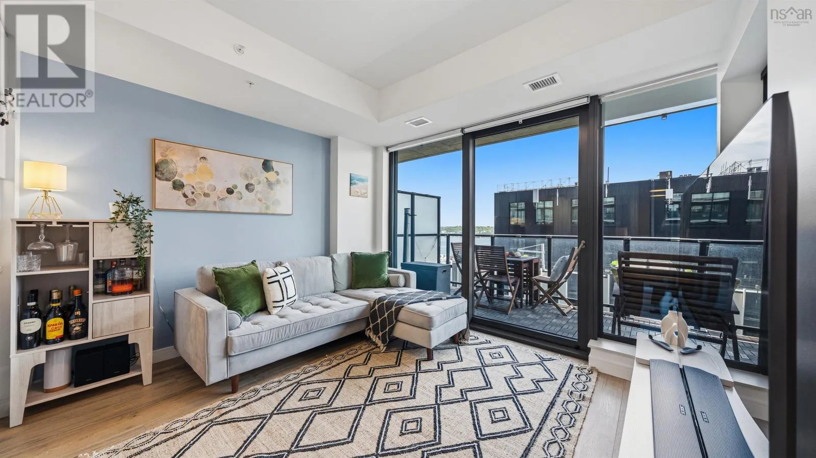 1406 1650 Granville Street