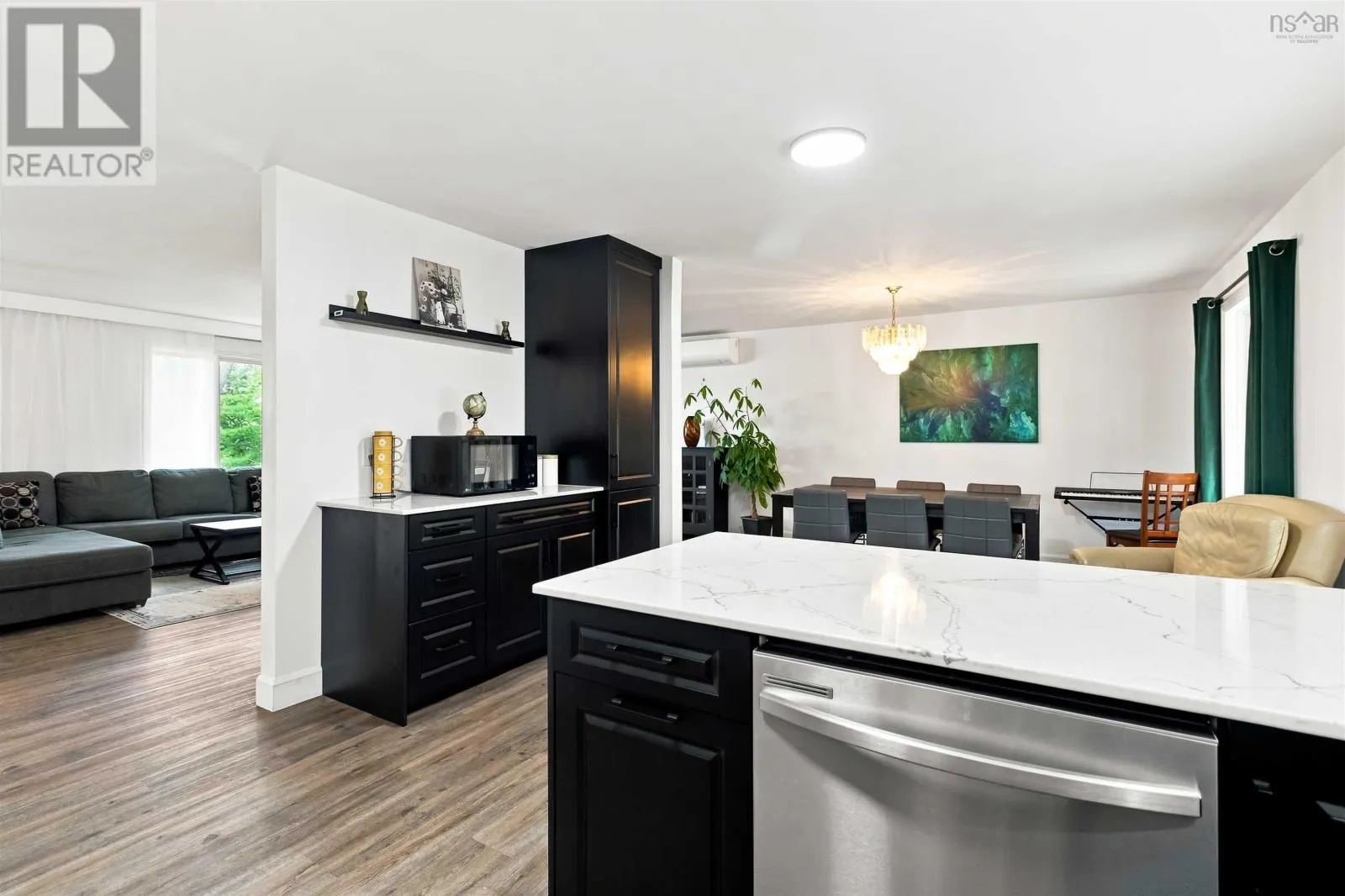 57 Riverview Crescent