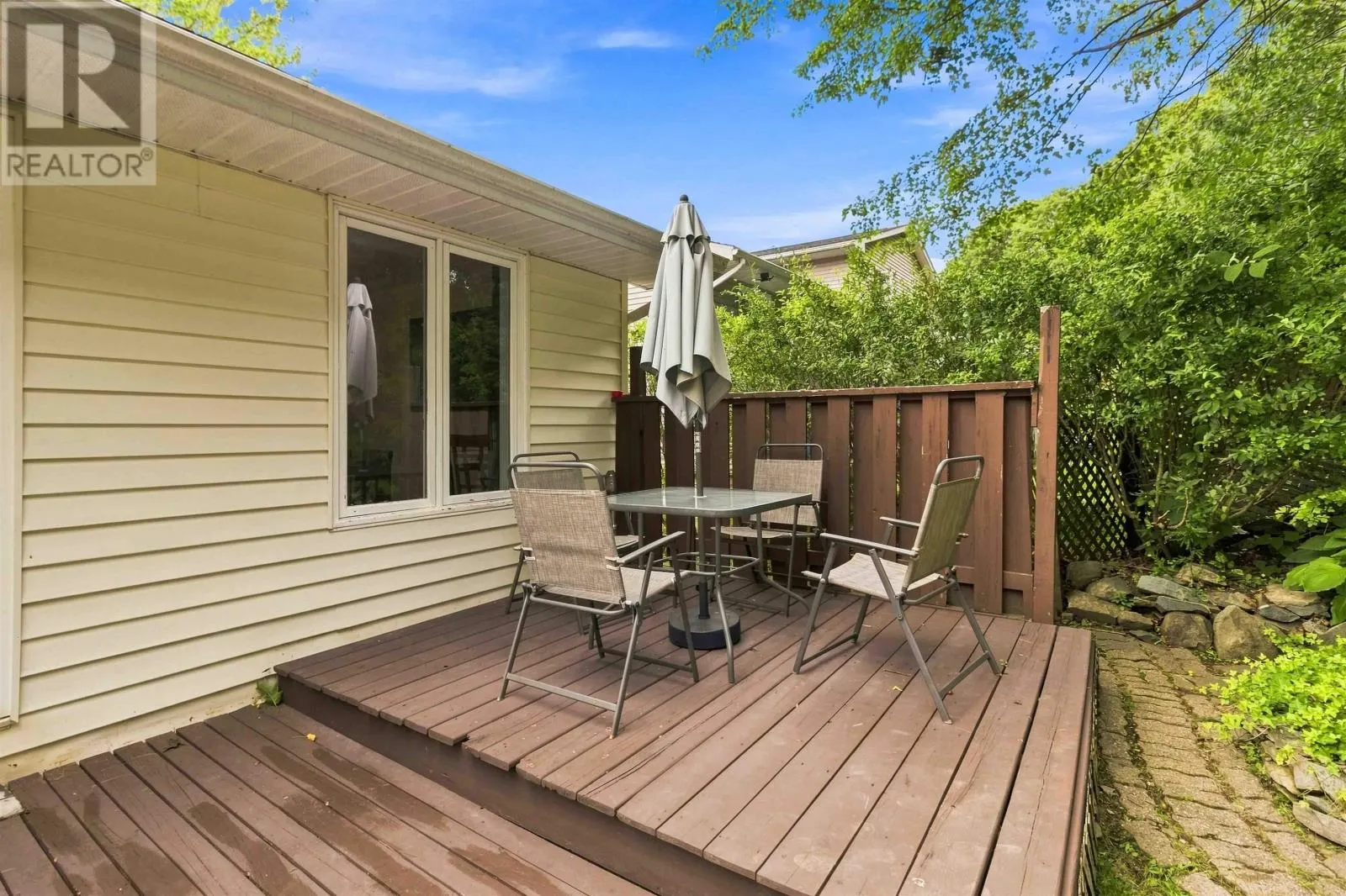 57 Riverview Crescent