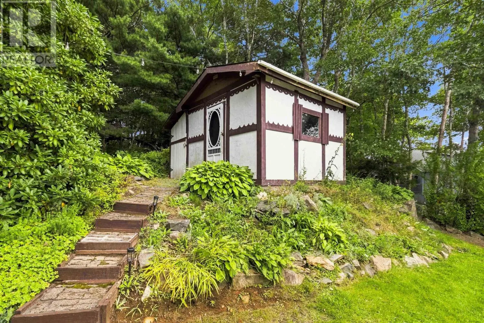 57 Riverview Crescent