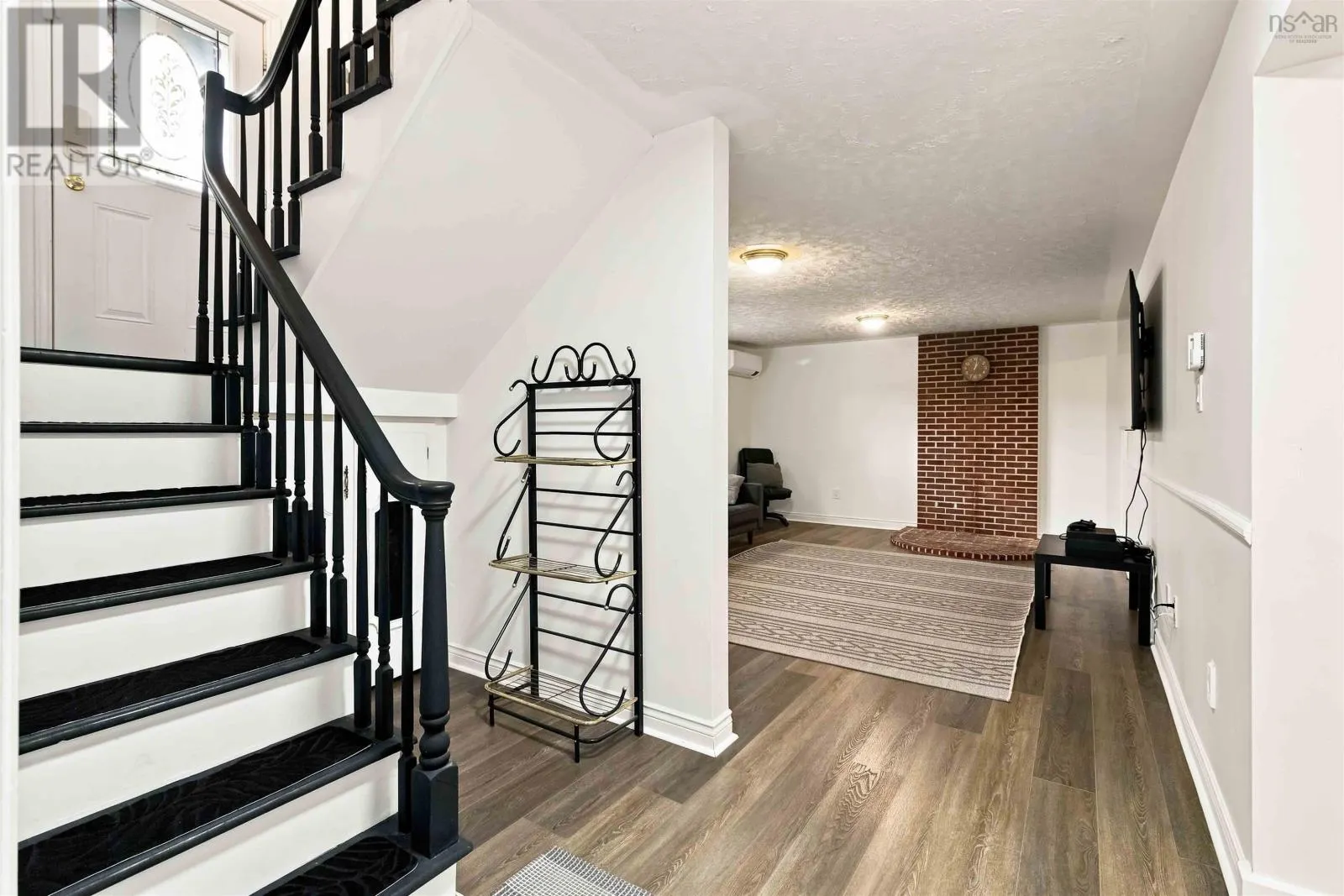 57 Riverview Crescent
