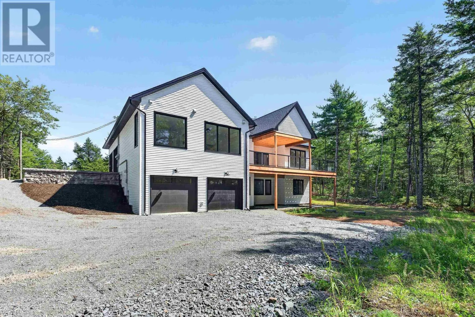 524 & 526 Perrin Drive