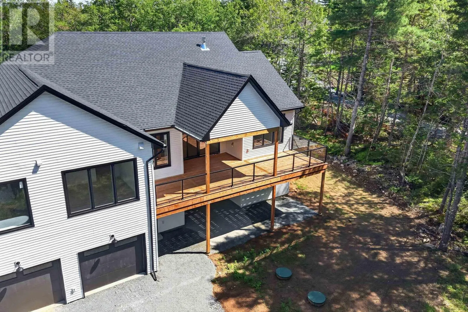 524 & 526 Perrin Drive
