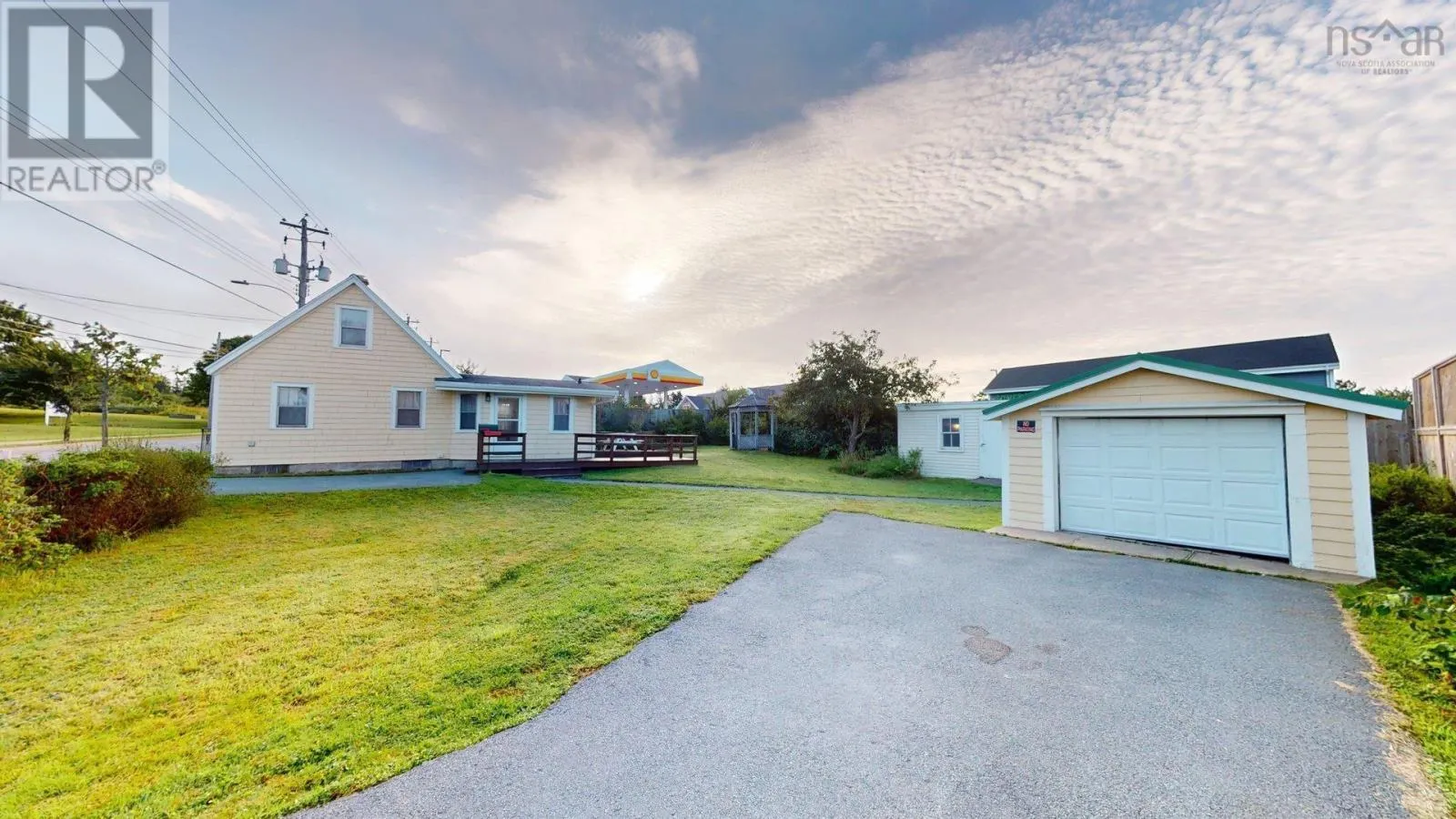 25 Cow Bay Road