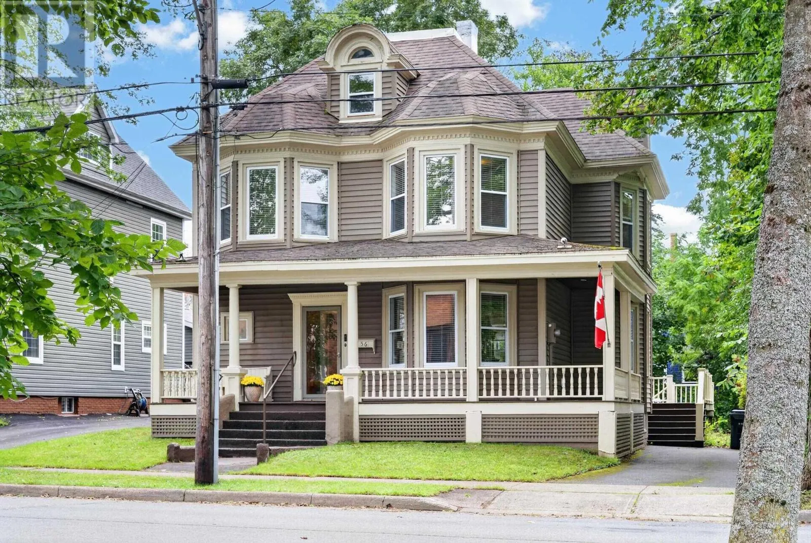 56 Whitney Avenue