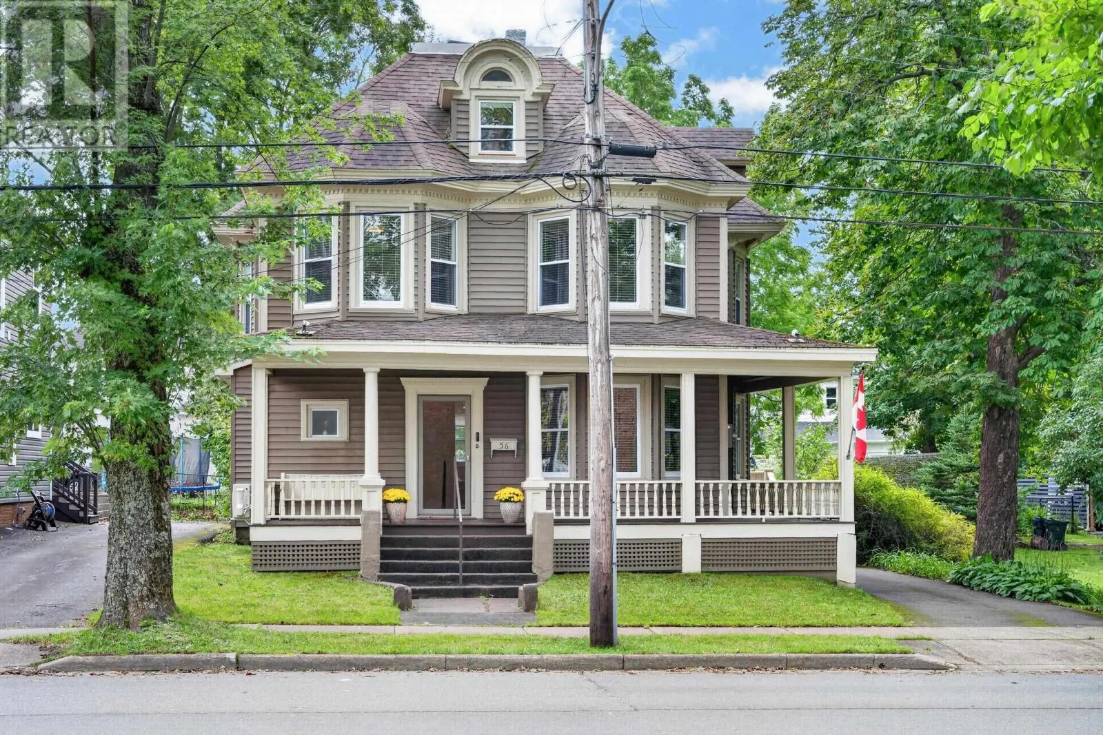 56 Whitney Avenue