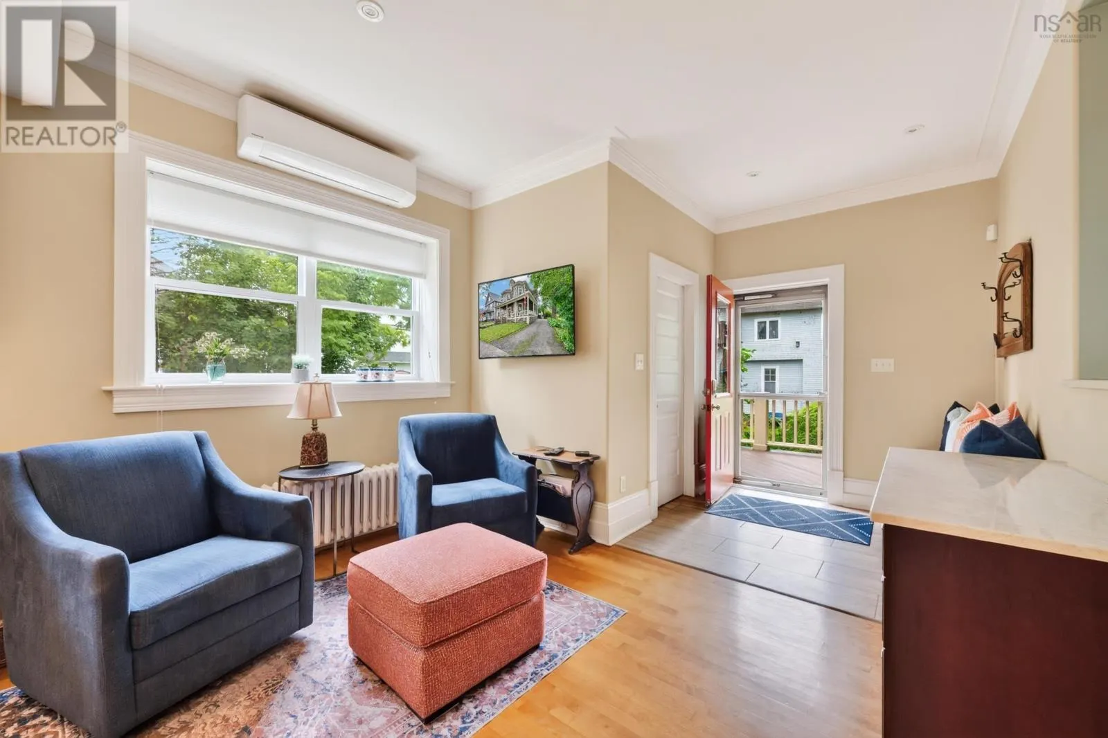 56 Whitney Avenue